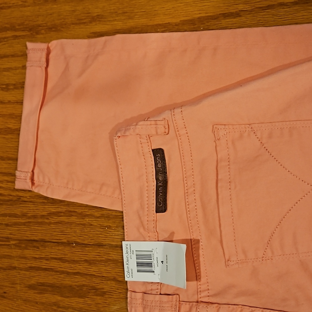 NWT - Calvin Klein Skinny Crop Jeans - Picture 5 of 8